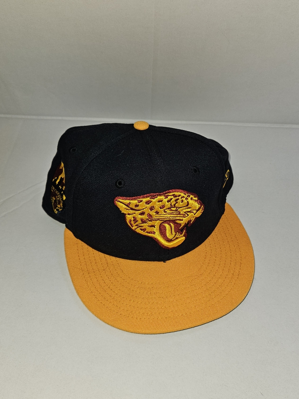 NFL Black and Gold Jaguar Logo Snapback Hat